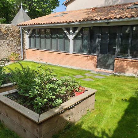 L'Inattendu Saint-Sebastien-sur-Loire Ngoại thất bức ảnh